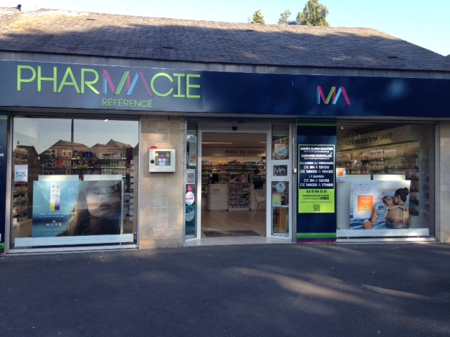 PHARMACIE "COEUR DE BOURG"